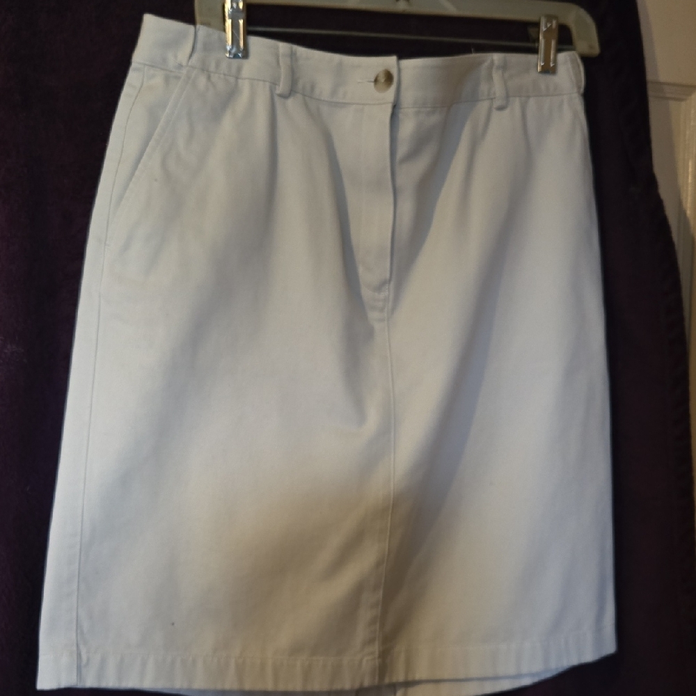 L.L. Bean White Pencil Skirt Knee-Length Casual